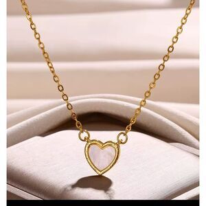Dainty 14k overlay Gold Heart‎ Necklace with Pink Mother of Pearl Pendant Chain